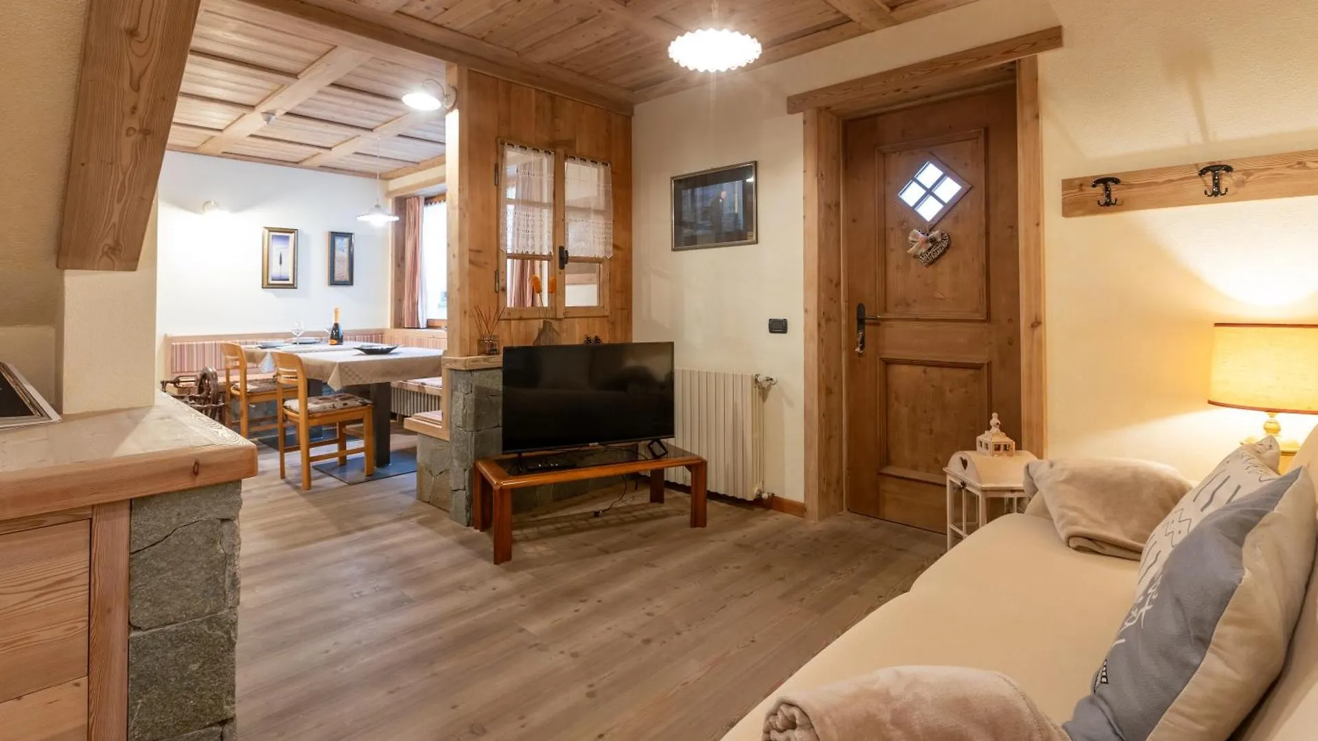 Taverna Larice Apartment Premadio